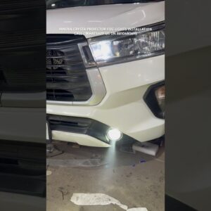 Innova CRYSTA projector fog lights installation #crystainnova #innovacrysta